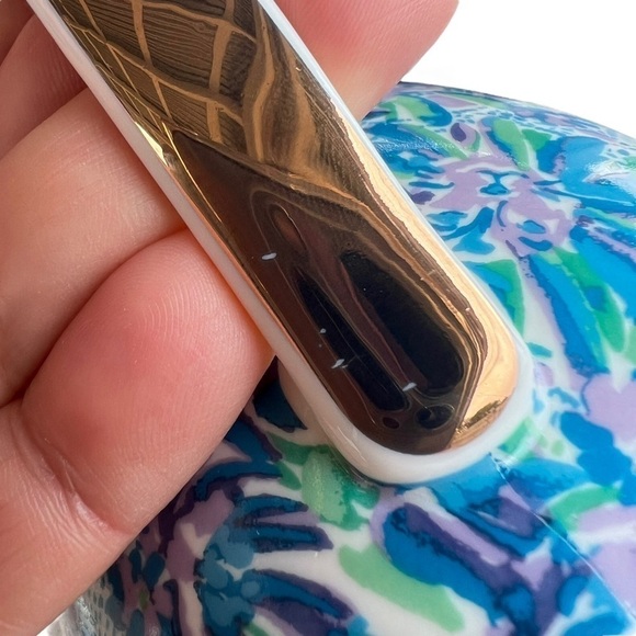 Lilly Pulitzer High Maintenance Round Coffee Mug Set 12 Oz Bright Blue Floral - Picture 9 of 10